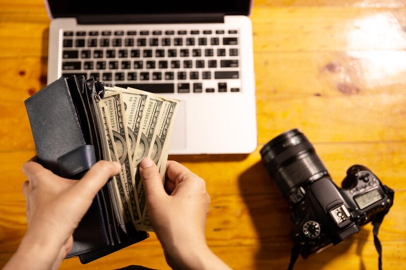 How Much to Charge for E-commerce Photography Services